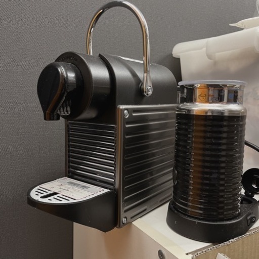 ネスプレッソコーヒーメーカー