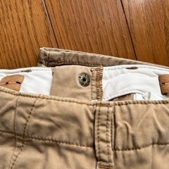 未使用　ギャップのズボンの画像