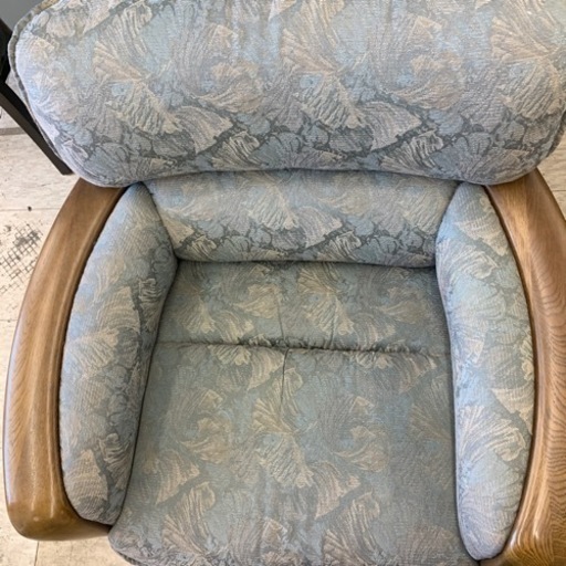 カリモク 1人掛けソファ レトロクラシカル ※240001033852