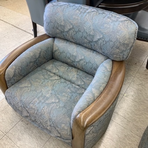 カリモク 1人掛けソファ レトロクラシカル ※240001033852