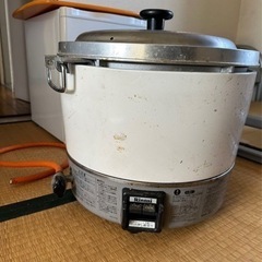 ガス炊飯器   6L  値段直下の画像