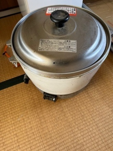 ガス炊飯器   6L  値段直下