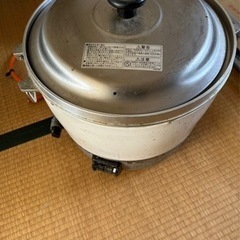 ガス炊飯器   6L  値段直下の画像