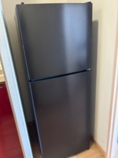 お取引中【美品】MAXZEN マクスゼン 冷蔵庫 138リットル　2/26までに中央区に取りに来ていただける方