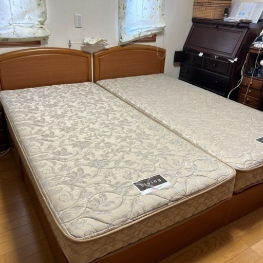 シングルベッド\u0026マットレス　2台