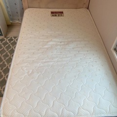ニトリ　マットレス　セミダブルの画像
