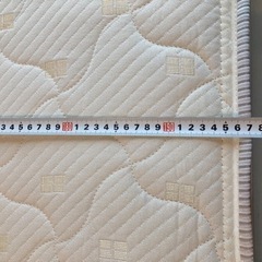 ニトリ　マットレス　セミダブルの画像