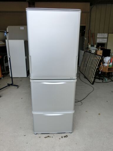 SHARP 3ドア冷蔵庫 SJ-W351C-S 2017年製　3ドア 左右開き 350L ナノ低温脱臭触媒