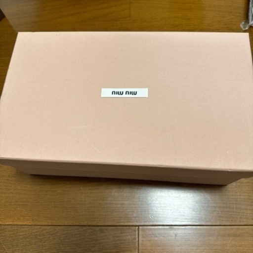 MIUMIU スニーカー
