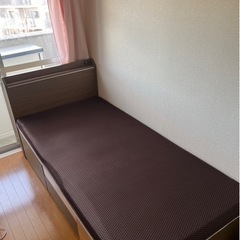 家具 シングルベッド引出し付き