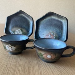 和モダンなカップ&ソーサーの画像