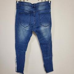 ダメージ デニム ストレッチの画像