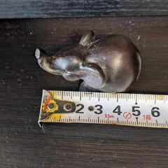 タイ土産 木製アンティーク ミニチュア子象の画像