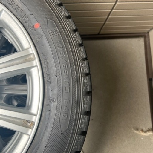 受け付け終了‼️ホイル付き冬用タイヤ/グッドイヤーアイスナビ6