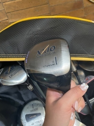 Srixon ゴルフキャディーバッグ　ゴルフクラブ