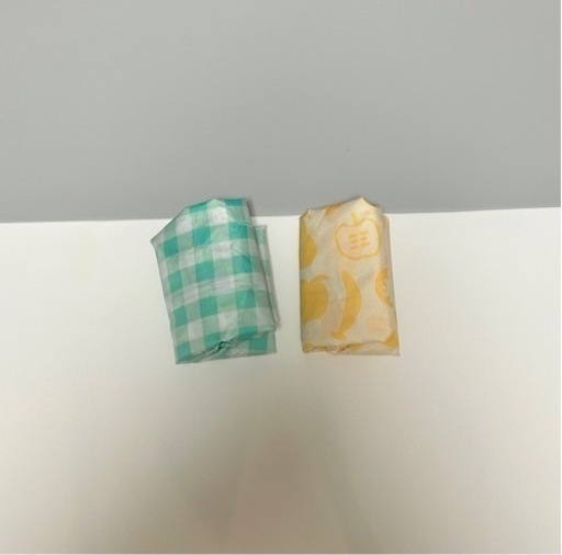 【美品】コンビ ネムリラ　ハイローチェア　手動 テーブル お食事シート付き
