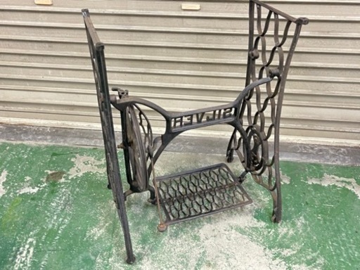 SILVER シルバー 足踏みミシン台 鉄脚 網目 ミシン脚 アンティーク 昭和レトロ