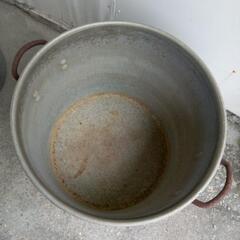 ✳️2月中出品最終セール　軍払い下げ　超大鍋の画像