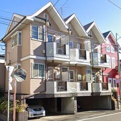 屋根付きバイク置場（大型バイクもＯＫ！）