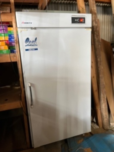 愛知より　共立低温貯蔵庫　１４袋　COL141　米、野菜モード