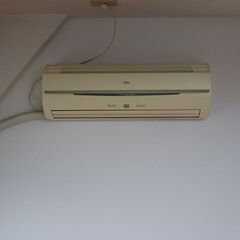 富士通★ルームエアコン★2.2ｋ★2005年製