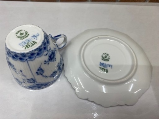 【愛品館 江戸川店】ロイヤルコペンハーゲン ブルーフルーテッドフルレース デミタスペアコーヒーカップ&ソーサーID:102-02706