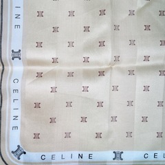 ☆お値引可能☆【新品未使用品】CELINE 大判ハンカチ 綿100%の画像