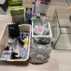 水槽　ライト　水槽台　その他まとめて全部の画像