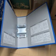 KOKUYO　両開き　チューブファイルの画像