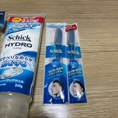 新品　schick シック　プロテクターディスポ　4本　　眉毛剃刀2本　ジェルの画像
