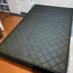 セミダブルマットレス　決まりました