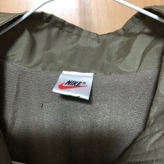 NIKE ウインドブレーカー　サイズ130 中古の画像