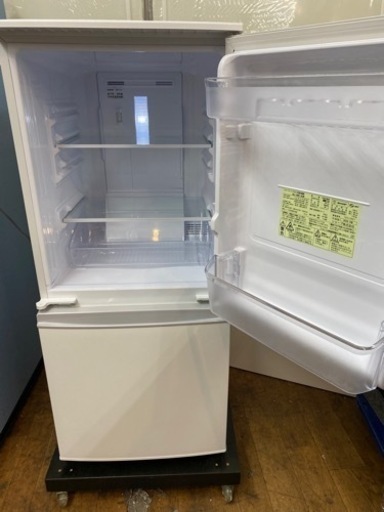 I651 ? 2020年製の美品！ SHARP 冷蔵庫 (137L)　⭐ 動作確認済 ⭐ クリーニング済
