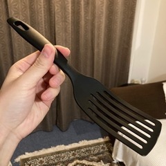 カインズホームの、しなるフライ返し　ミニ