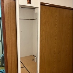 全身鏡　ミラー　壁にかけるタイプ