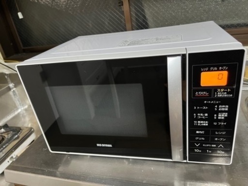 美品　アイリスオーヤマ　オーブンレンジ　2017 MO-T1601