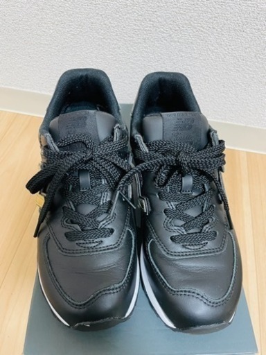 NB スニーカー