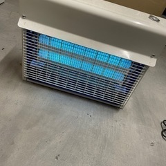 電気殺虫機 