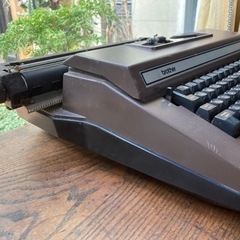 ヴィンテージ　タイプライター(値下げしました)の画像