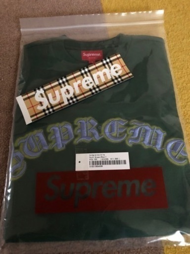 新品　supreme Burberry Tシャツ　大幅値下げ