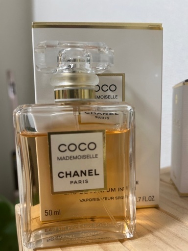 CHANEL シャネル　マドモアゼル