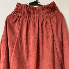 スカートの画像