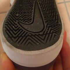 ナイキのスニーカーの画像