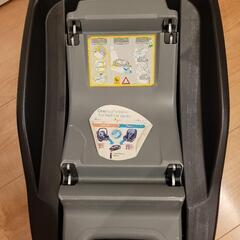チャイルドシート　マキシコシ　ペブル　フォークロリック&ファミリーフィックスの画像