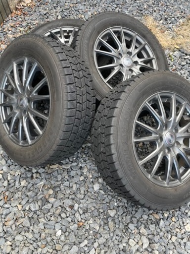 値下げ WEDS ホイール スタッドレスタイヤ 215-60-16 ヴェゼル オデッセイ CX-3