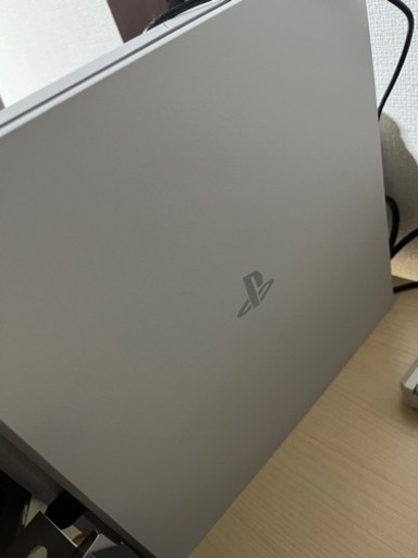 PS4（White 1TB）おまけソフト3本