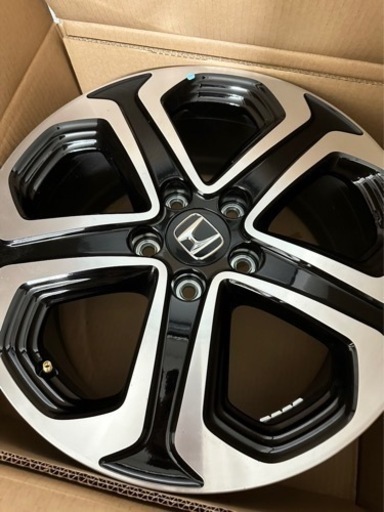HONDAヴェゼル新品未使用ホイール