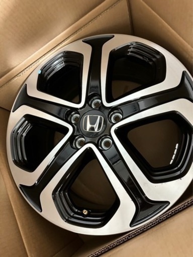 HONDAヴェゼル新品未使用ホイール