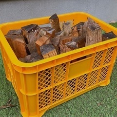 ★特別価格★薪 / 薪ストーブ/キャンプ/焚き火/広葉樹/大容量の画像