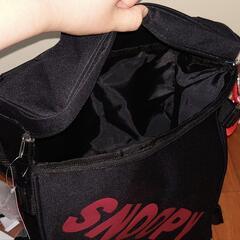 スヌーピー プレミアムストラップ付スクエアリュック 黒(未使用品)の画像